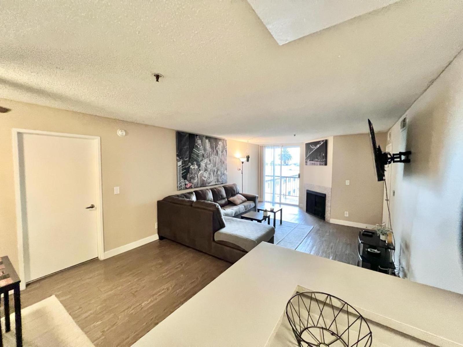 Hollywood Two Bedroom & Free Two Parking Spots Apartment Los Angeles Ngoại thất bức ảnh